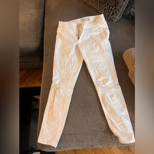 Abercrombie & Fitch Ankle Jeans- size 4R
